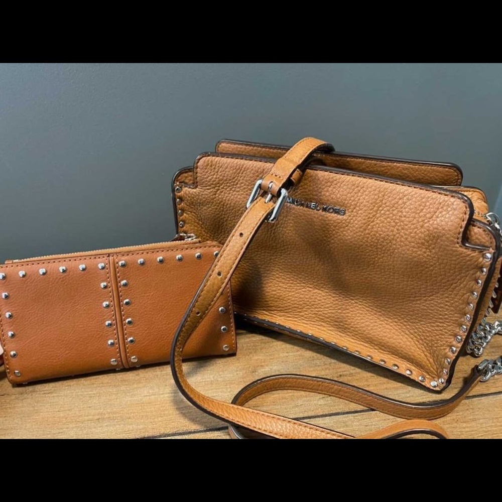 Authentic Michael Kors set